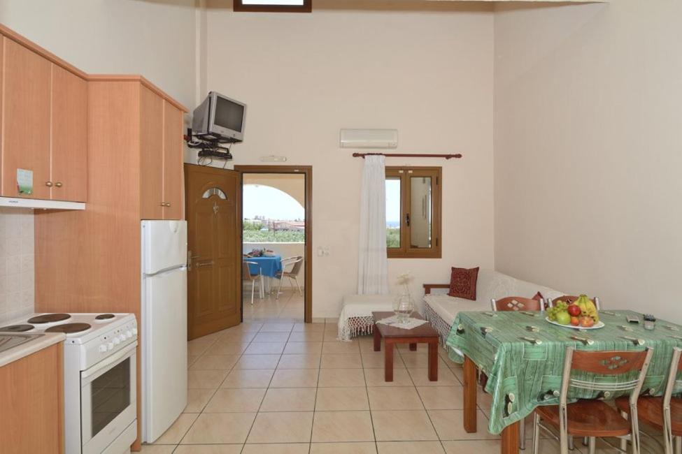 Markos Apartments 3 Stoupa Exterior photo
